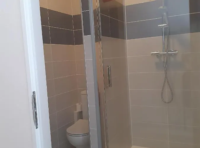 Aunis-saintonge Hotel *