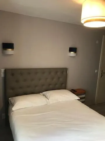 Aunis-saintonge Otel *